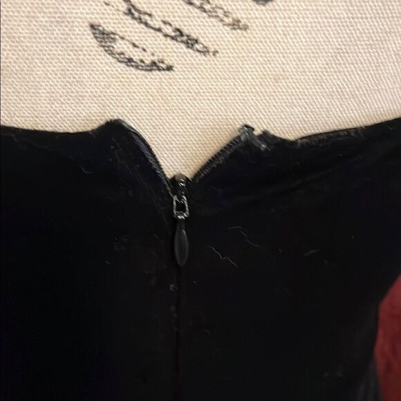 Bailey 44 Black Princess Velvet Ruffle Front Petite Dress Event Party Formal - Picture 10 of 16